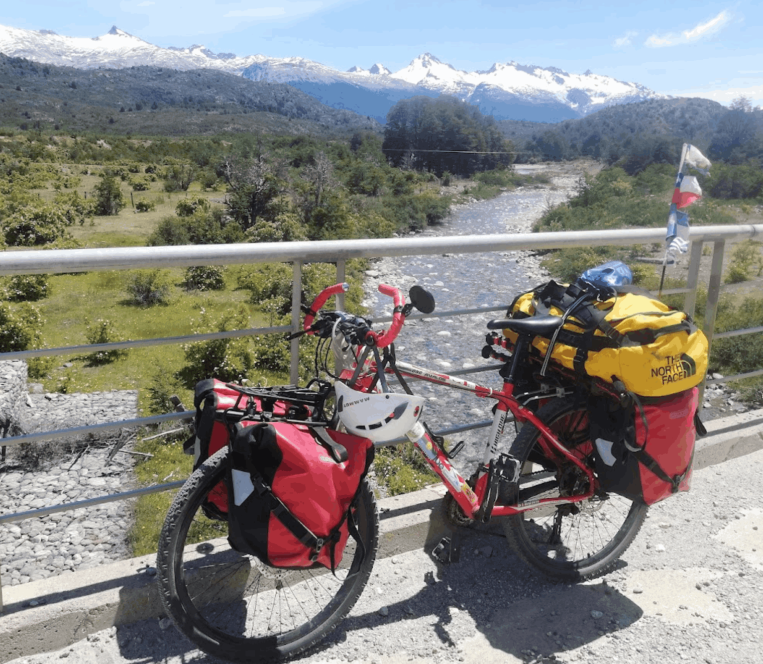 Equipe Patagonia Sul em passeio na Cordilheira dos Andes